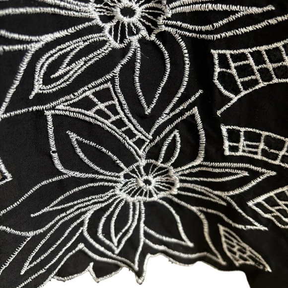 Smocked Floral Embroidered Maxi Sundress 2X Sleeveless Cottagecore Boho Peasant - Picture 10 of 16